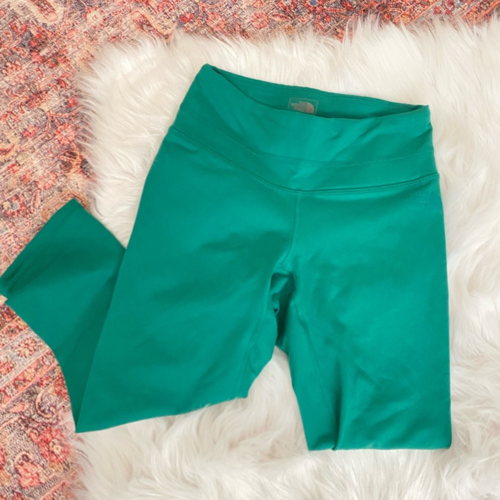 North Face Cropped Leggings (Green)